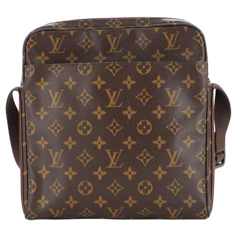 louis vuitton trotteur beaubourg|Louis Vuitton Trotteur for sale .